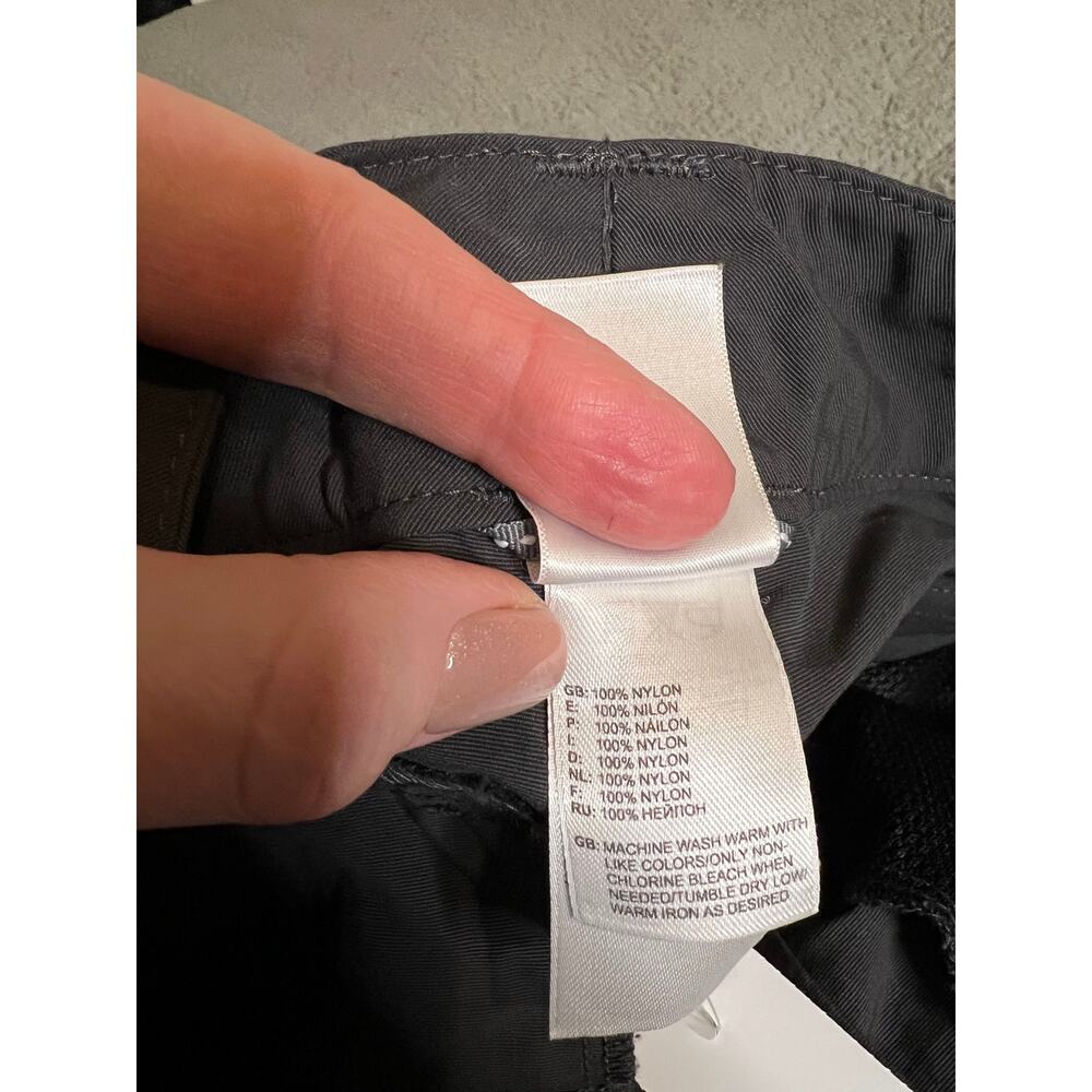 The North Face Women's 8L Zip-off pants Nylon (B70085) - Picture 8 of 8